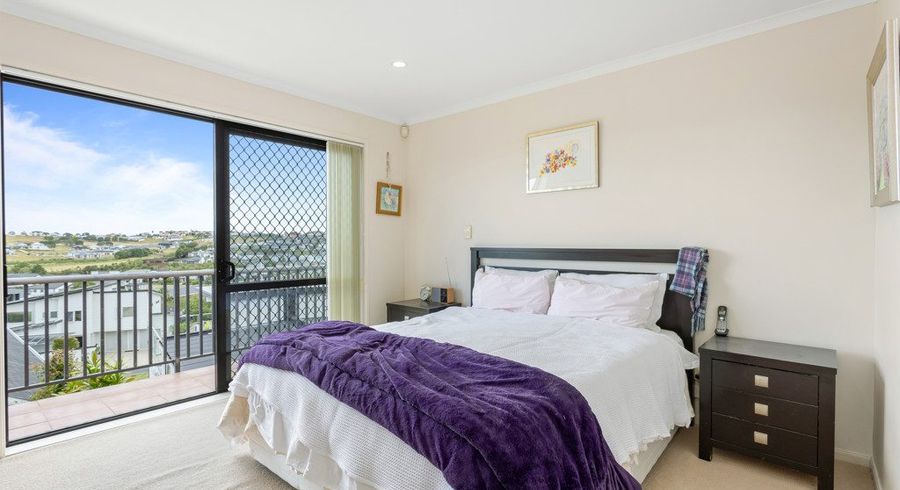  at 90 Nautilus Drive, Gulf Harbour, Whangaparaoa