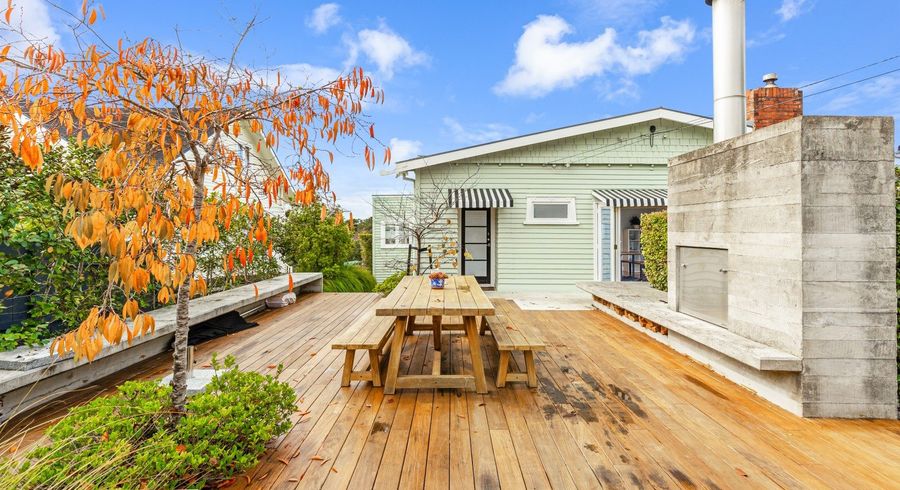  at 41 Hanlon Crescent, Narrow Neck, Auckland