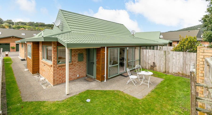 at 6/42 Main Road, Tawa, Wellington, Wellington