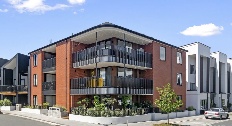  at 2/85 Bomb Point Drive, Hobsonville, Auckland