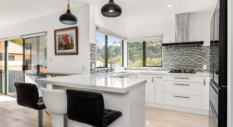  at 120 Seaview Road, Glenfield, Auckland