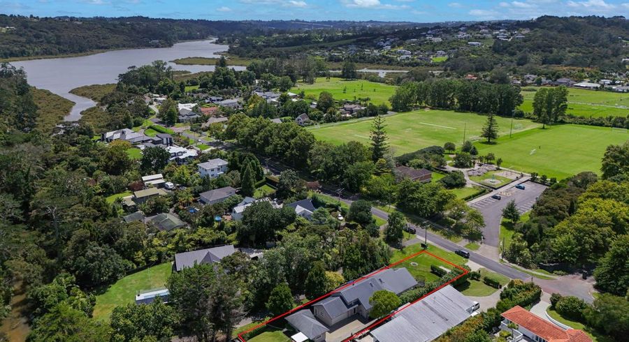  at 51 Churchouse Road, Greenhithe, North Shore City, Auckland