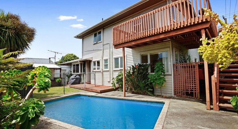  at 1033 High Street, Avalon, Lower Hutt, Wellington