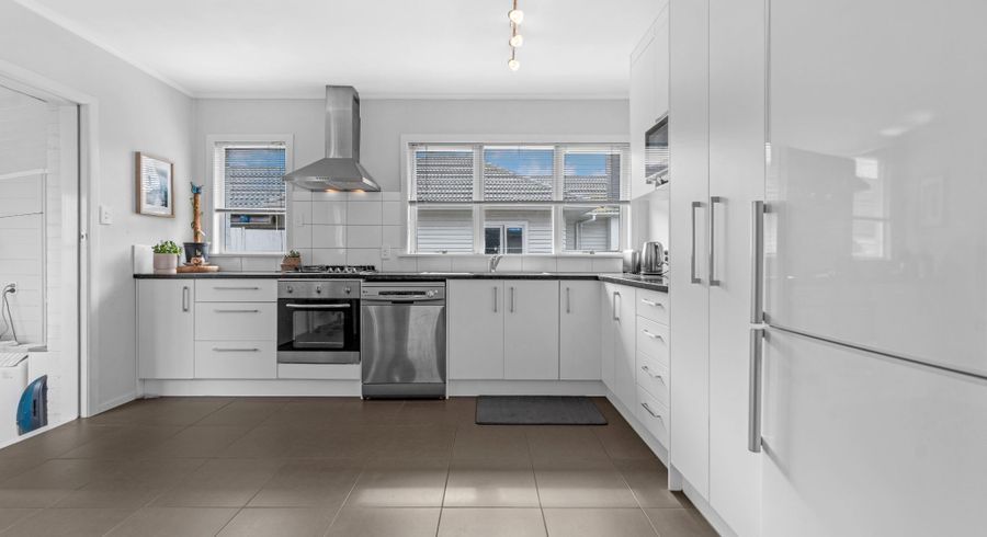  at 1/155 Gray Avenue, Papatoetoe, Manukau City, Auckland