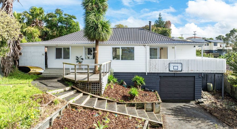  at 45 Carillon Place, Massey, Waitakere City, Auckland