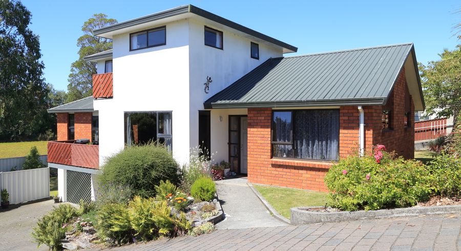  at 3 Armstrong Street, Balclutha