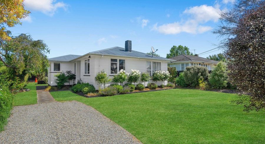  at 10 Surrey Street, Solway, Masterton