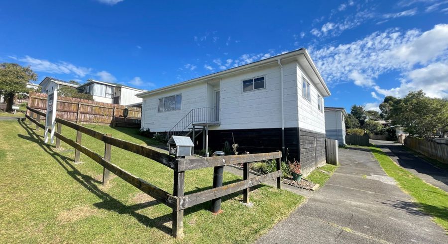  at 1/9 Danube Lane, Glen Eden, Auckland