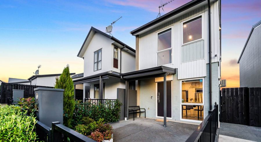  at 5 Manea Lane, Glen Innes, Auckland