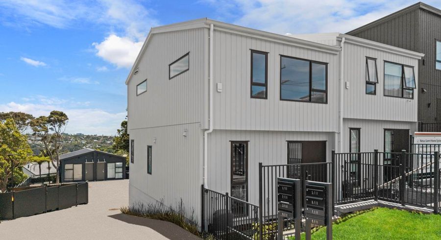  at 5/9 Seaview Road, Glenfield, North Shore City, Auckland