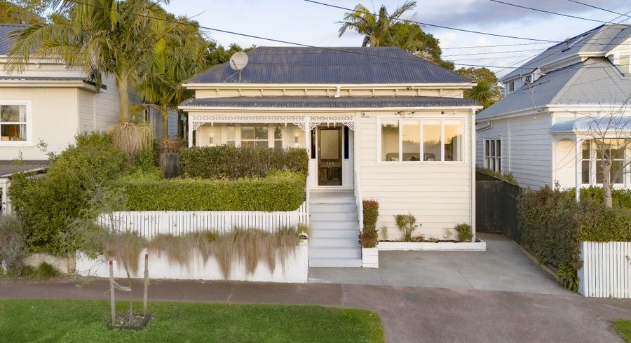  at 128 Crummer Road, Grey Lynn, Auckland