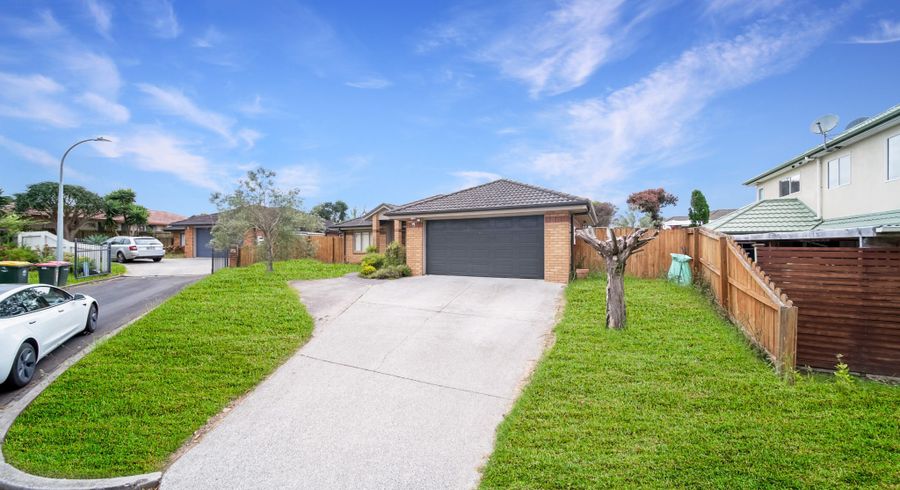  at 14 Brunswick Rise, Mangere, Auckland