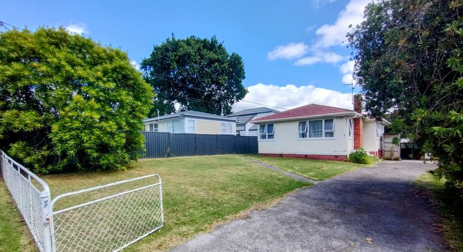  at 6 Kuaka Place, New Lynn, Auckland