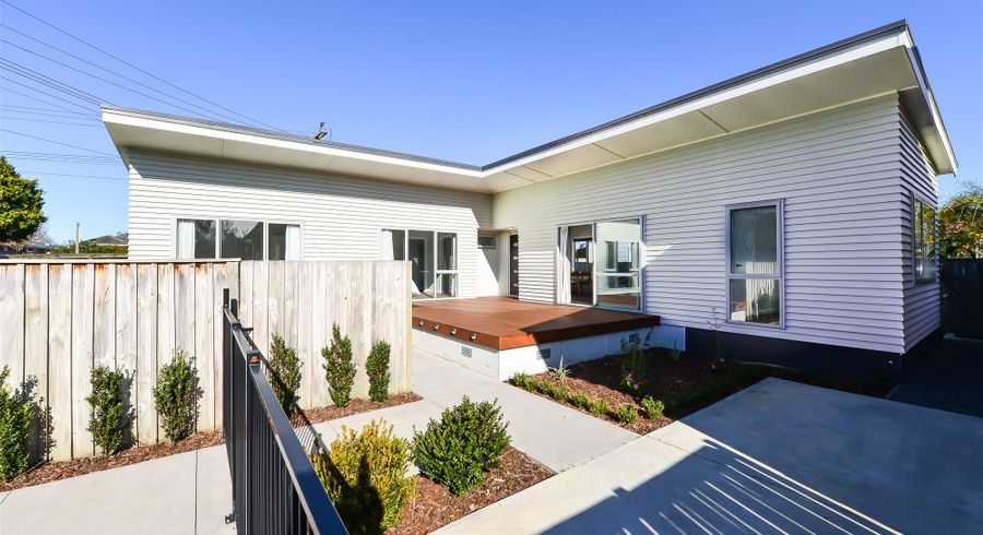  at 1 Morris Road, Hillcrest, Hamilton