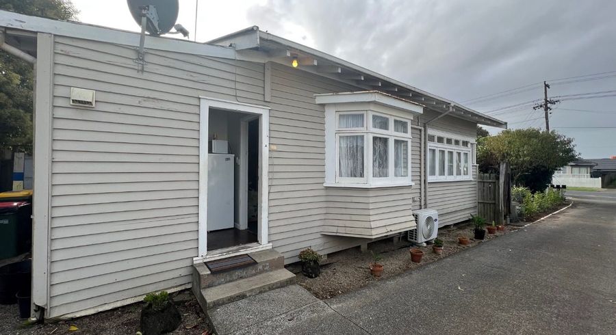  at 1A/24 Vine Street, Mangere East, Manukau City, Auckland