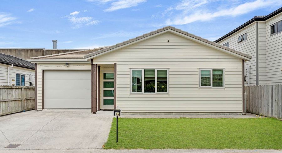  at 14 Sohum Place, Manukau, Auckland