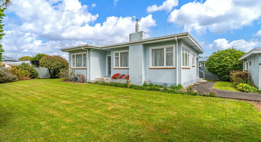 at 14 Chester Crescent, West End, Palmerston North, Manawatu / Whanganui