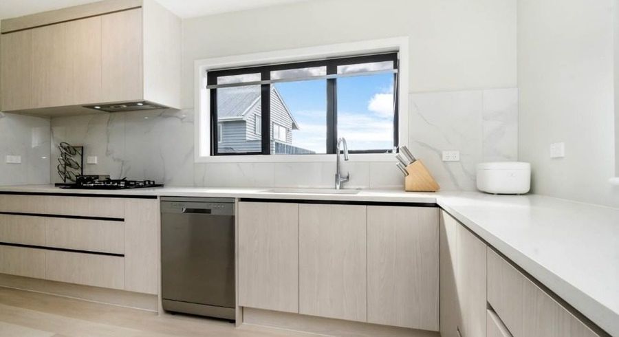  at 81 Melrose Road, Mount Roskill, Auckland City, Auckland