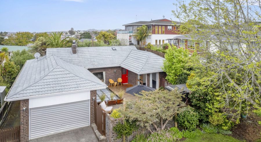  at 9 Tanoa Place, Glendene, Waitakere City, Auckland