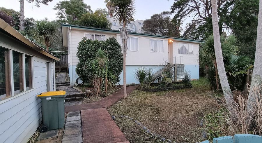  at 1/7 Branston Avenue, Browns Bay, North Shore City, Auckland