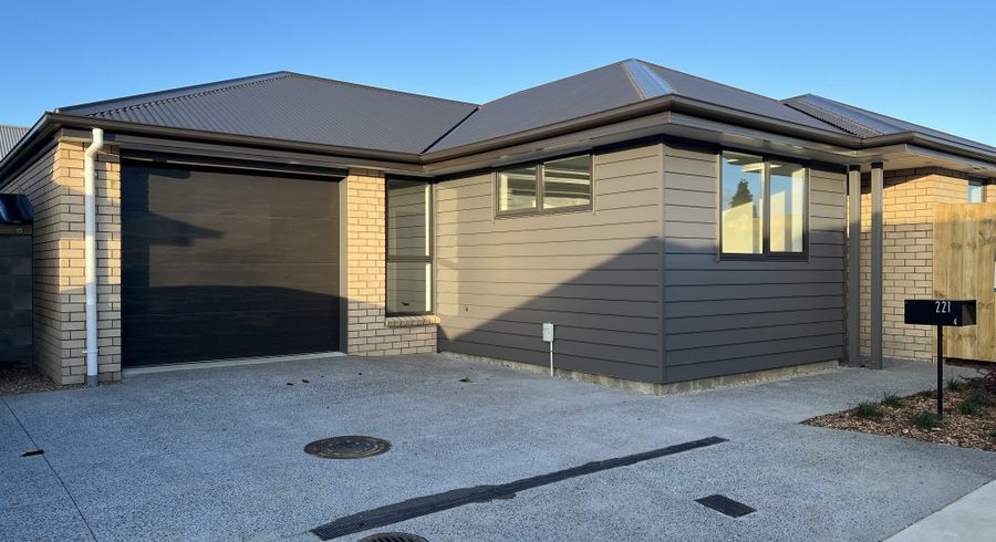  at 4/221 Baverstock Road, Nawton, Hamilton, Waikato