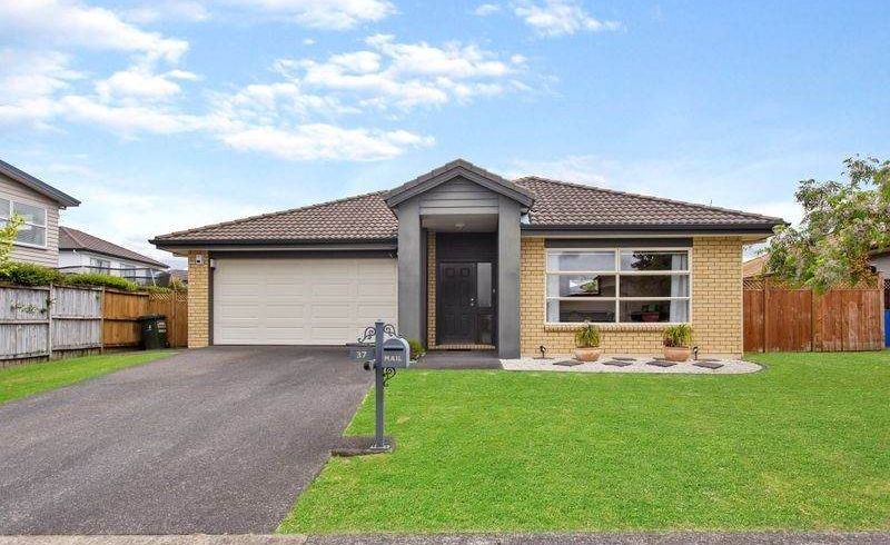 at 37 Stranraer Crescent, Wattle Downs, Manukau City, Auckland