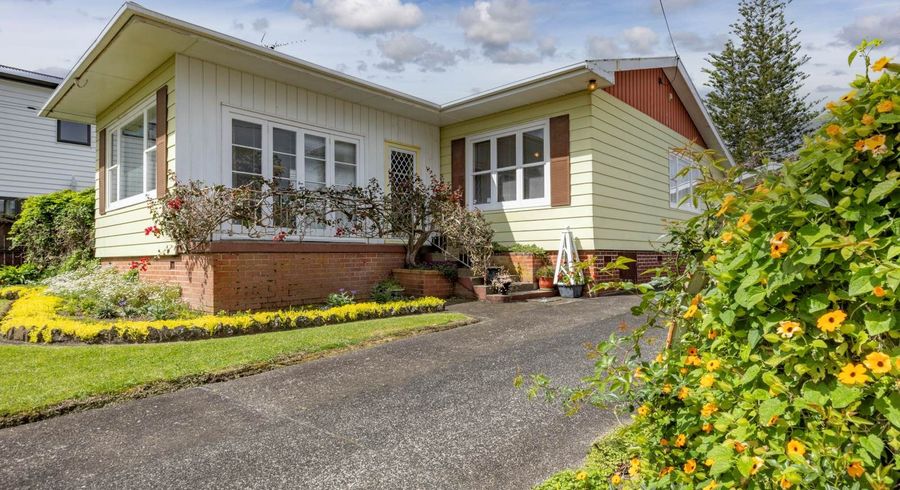  at 25 Margan Avenue, New Lynn, Waitakere City, Auckland