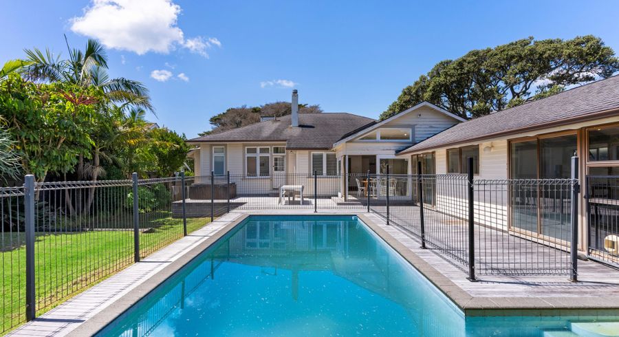  at 8 Tiri Road, Milford, North Shore City, Auckland