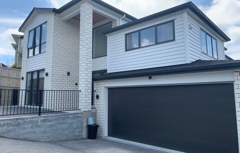  at 52 Golden Morning Drive, Albany, North Shore City, Auckland