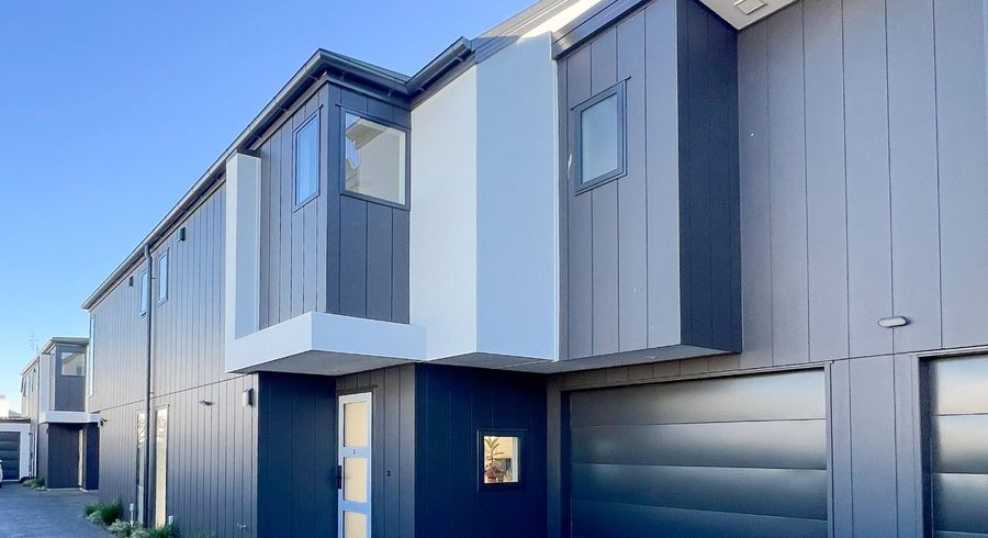  at 2/5 Clarence Street South, Addington, Christchurch City, Canterbury
