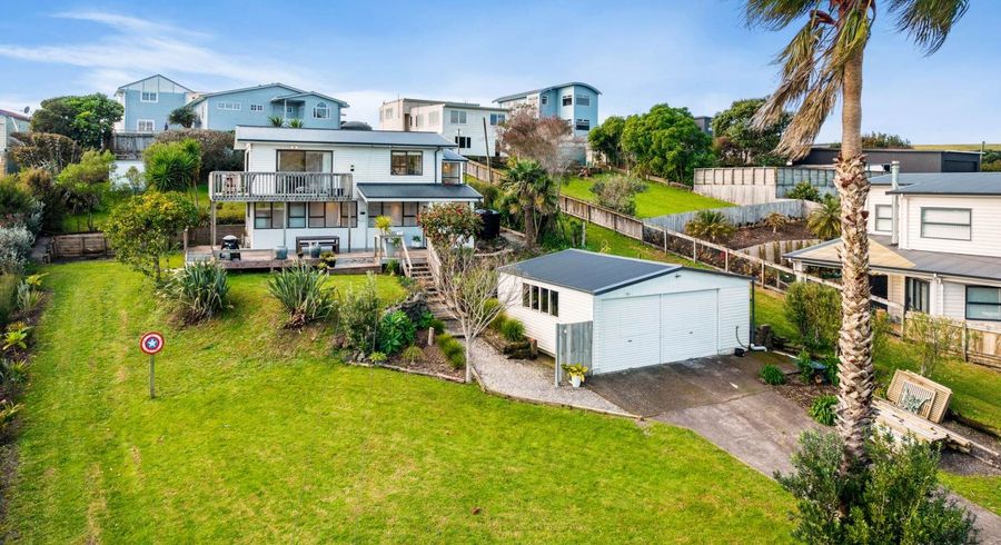  at 71 Carlton Crescent, Maraetai, Auckland
