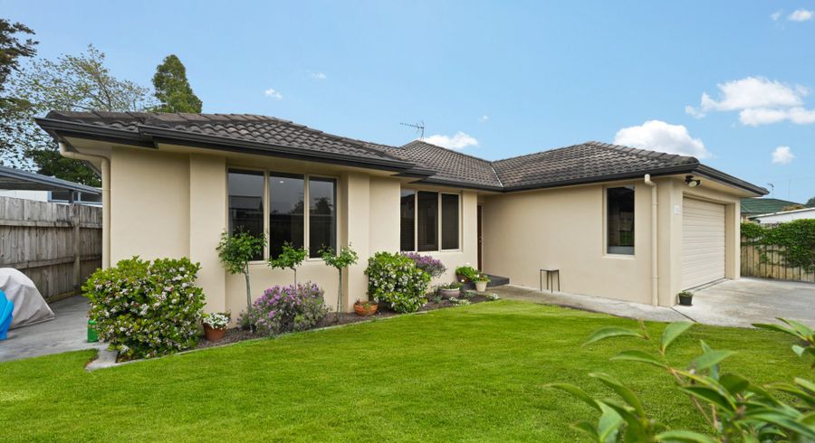  at 10A Taylor Terrace, Saint Andrews, Hamilton, Waikato