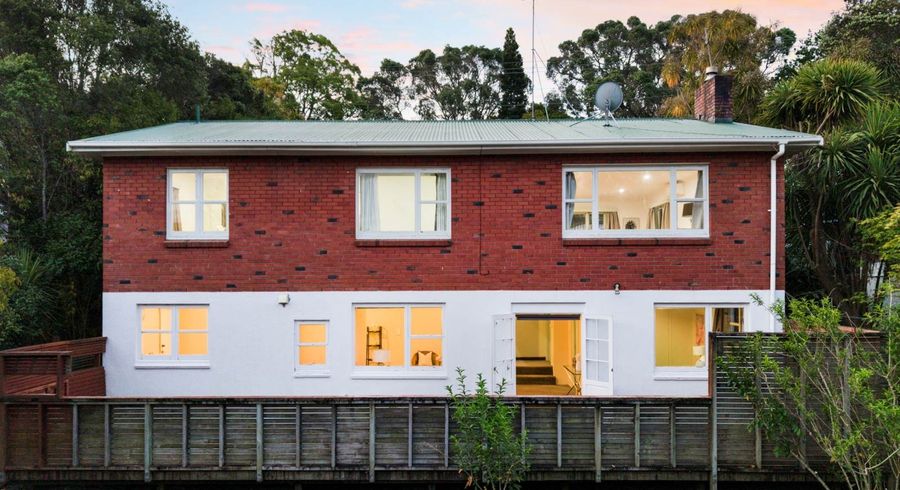  at 42 West Lynn Road, Titirangi, Waitakere City, Auckland