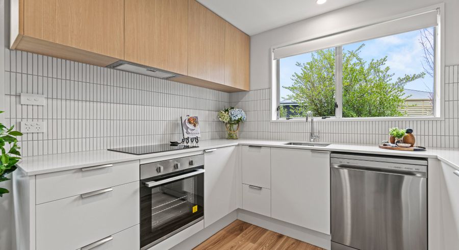  at 60 Orrick Crescent, Avondale, Christchurch City, Canterbury