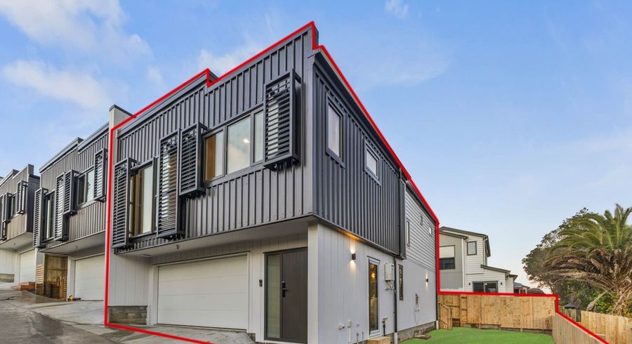  at 69E Chivalry Road, Glenfield, North Shore City, Auckland