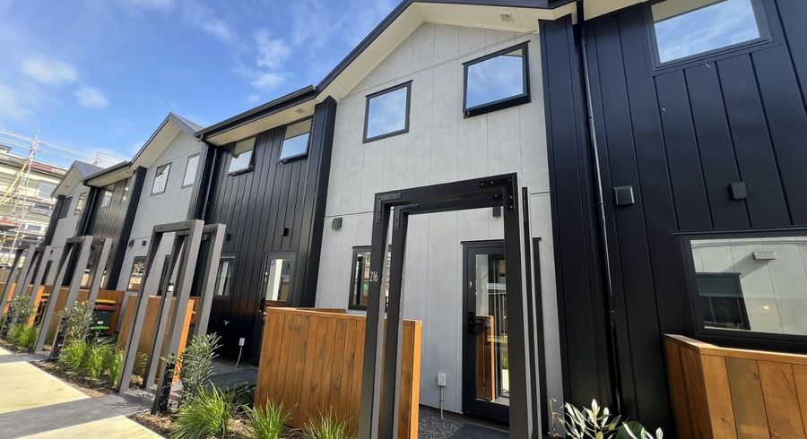  at 9/216 Rosebank Road, Avondale, Auckland