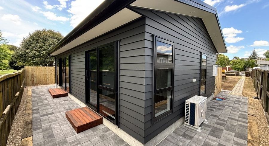  at 9a Crescent Court, Melville, Hamilton, Waikato