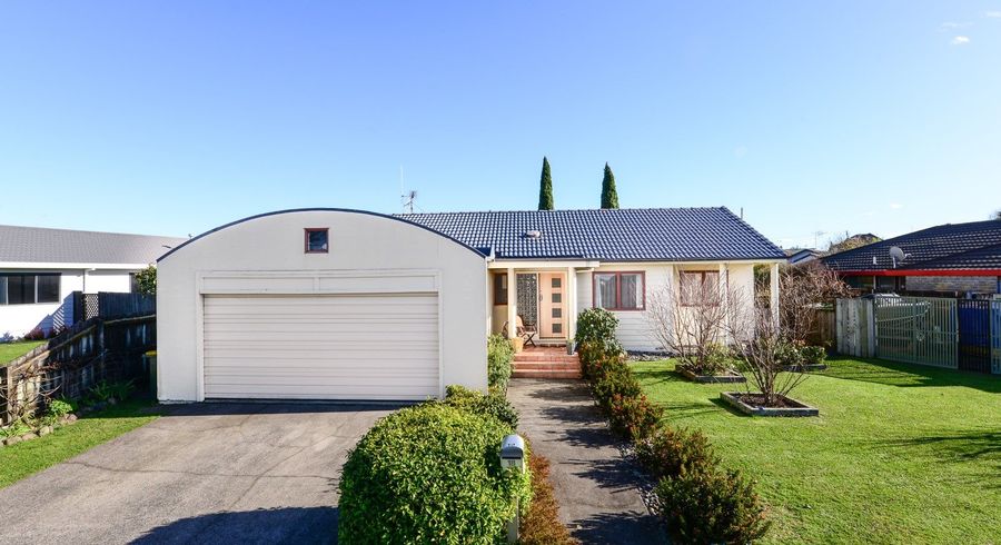  at 18 Moreland Avenue, Pukete, Hamilton