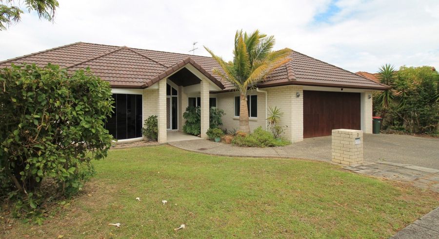  at 2 Cambrian Crescent, Flat Bush, Manukau City, Auckland