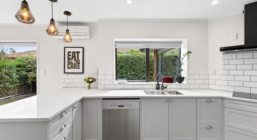  at 4 Hyatt Grove, Greenmeadows, Napier, Hawke's Bay