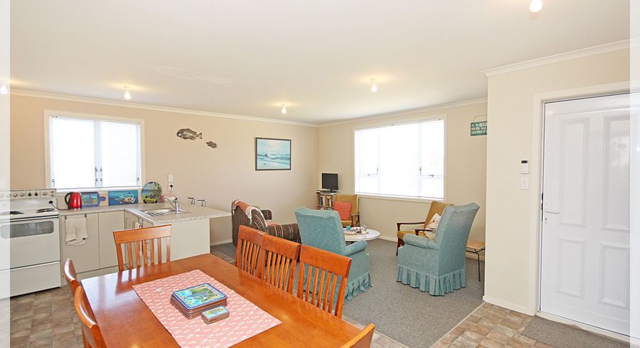  at 13 Nelson Street, Foxton Beach, Horowhenua, Manawatu / Whanganui