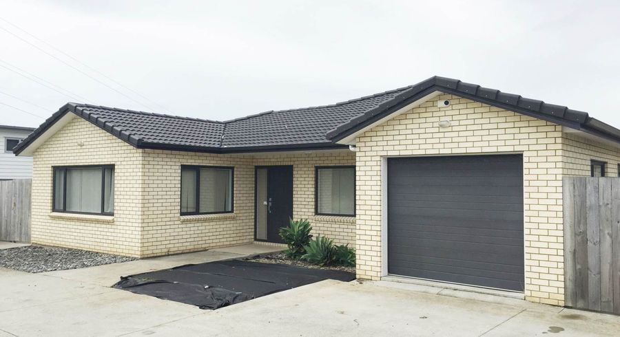  at 14a Carlton Street, Hillsborough, Auckland City, Auckland