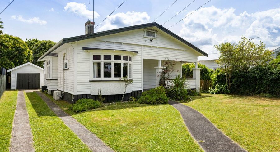  at 15 St Winifreds Avenue, Hamilton East, Hamilton, Waikato
