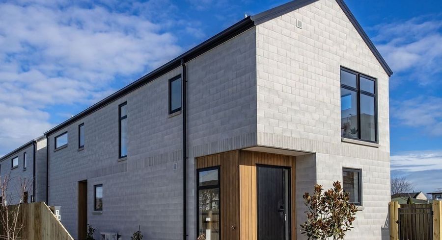  at 2/19 Dilworth Street, Riccarton, Christchurch City, Canterbury