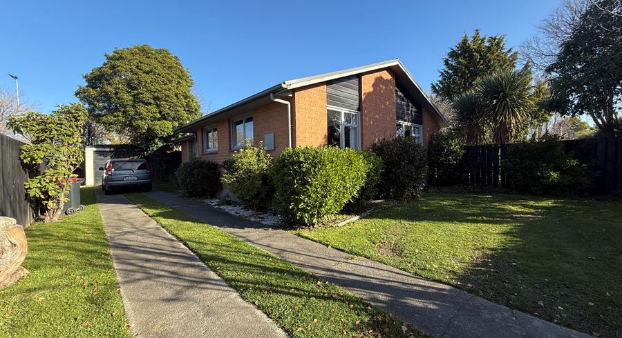  at 38 Clivedon Place, Redwood, Christchurch City, Canterbury