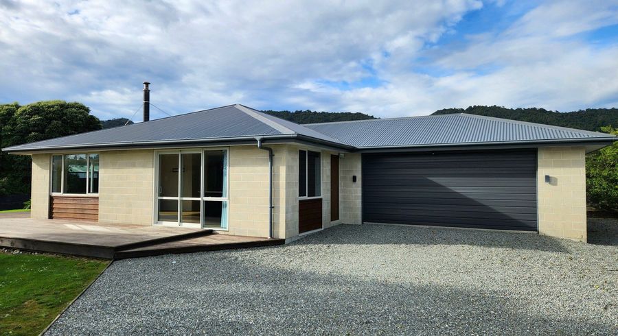  at 58B Domett Esplanade, Cobden, Grey, West Coast