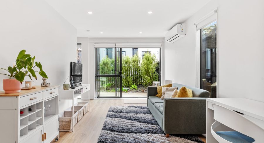  at 21 Hinonga Loop, Millwater, Rodney, Auckland