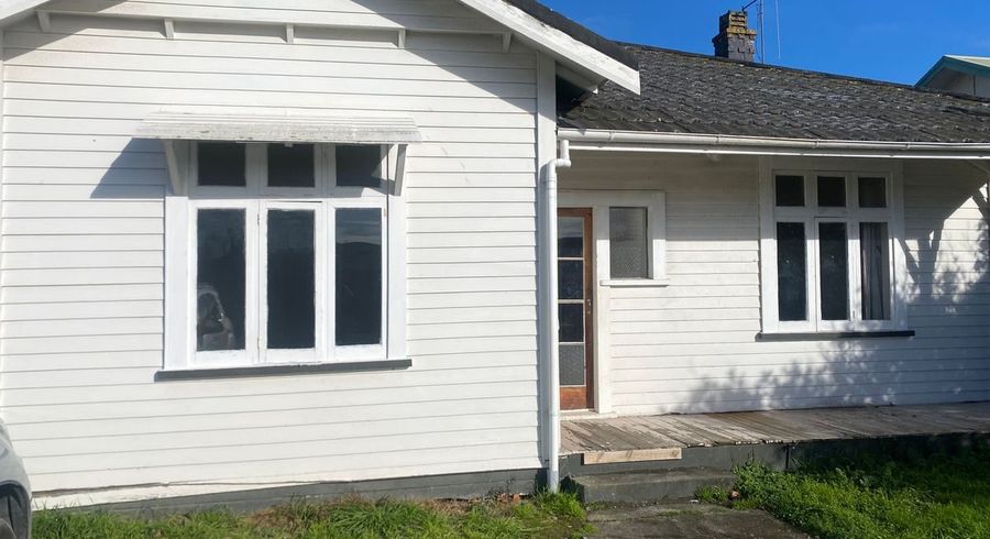  at West End, Palmerston North, Manawatu / Whanganui