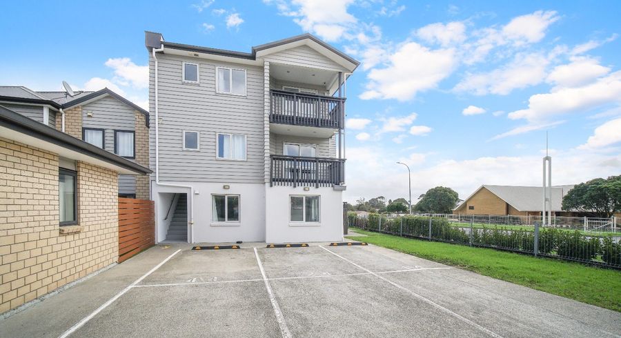  at 4 Wallson Crescent, Wiri, Manukau City, Auckland