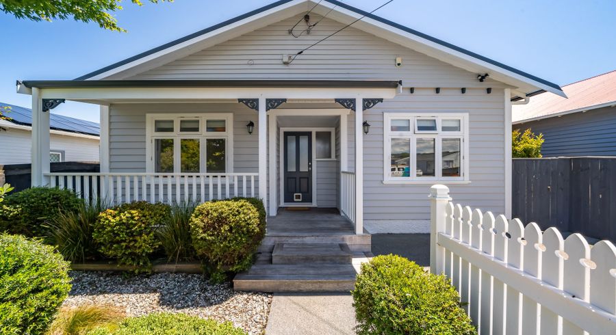  at 15 Plunket Avenue, Petone, Lower Hutt